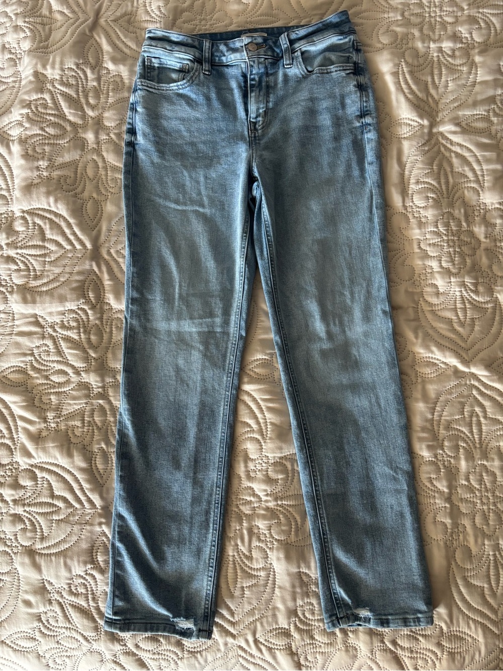 Light Blue Women's regular high-rise slim straight ankle Jeans